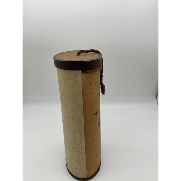 VTG Oval Cardboard Gift Box 13" x 7" x 4.5" Wide w/ Lid & Rope Country Core - Picture 6 of 13